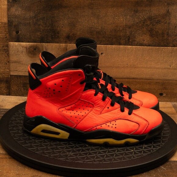 NIKE AIR JORDAN RETRO 6 INFRARED 23 TORO MENS ATHLETIC SHOES SIZE 9.5 384664-623 - Picture 9 of 9